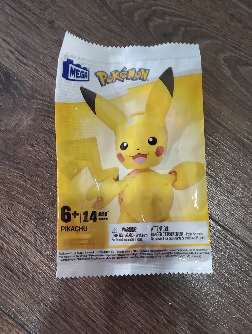 Pikachu MEGA Construx